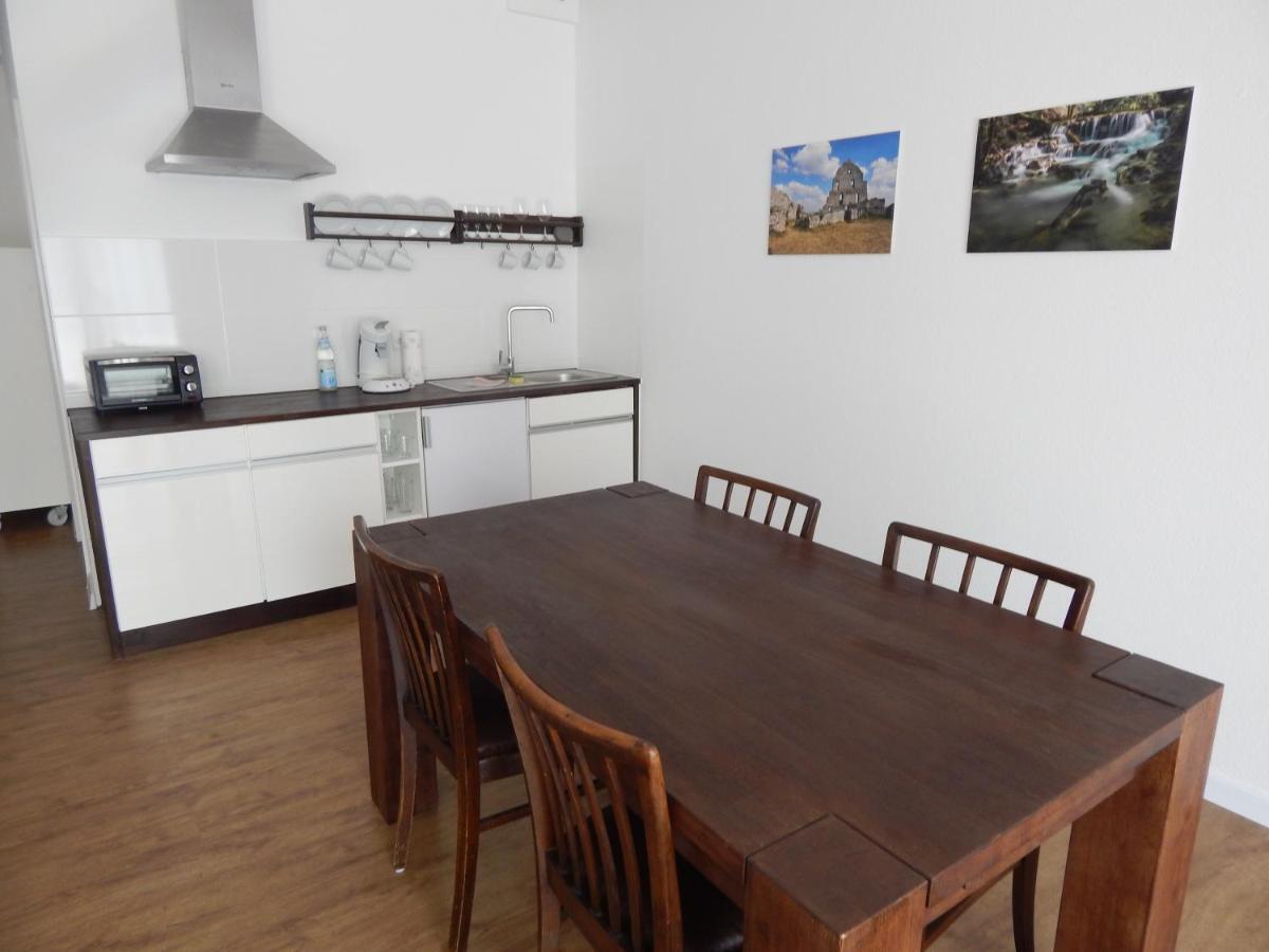 Free Apartment - Am Kurpark Bad Urach Exterior foto